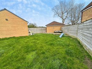 Photo 16- click for photo gallery